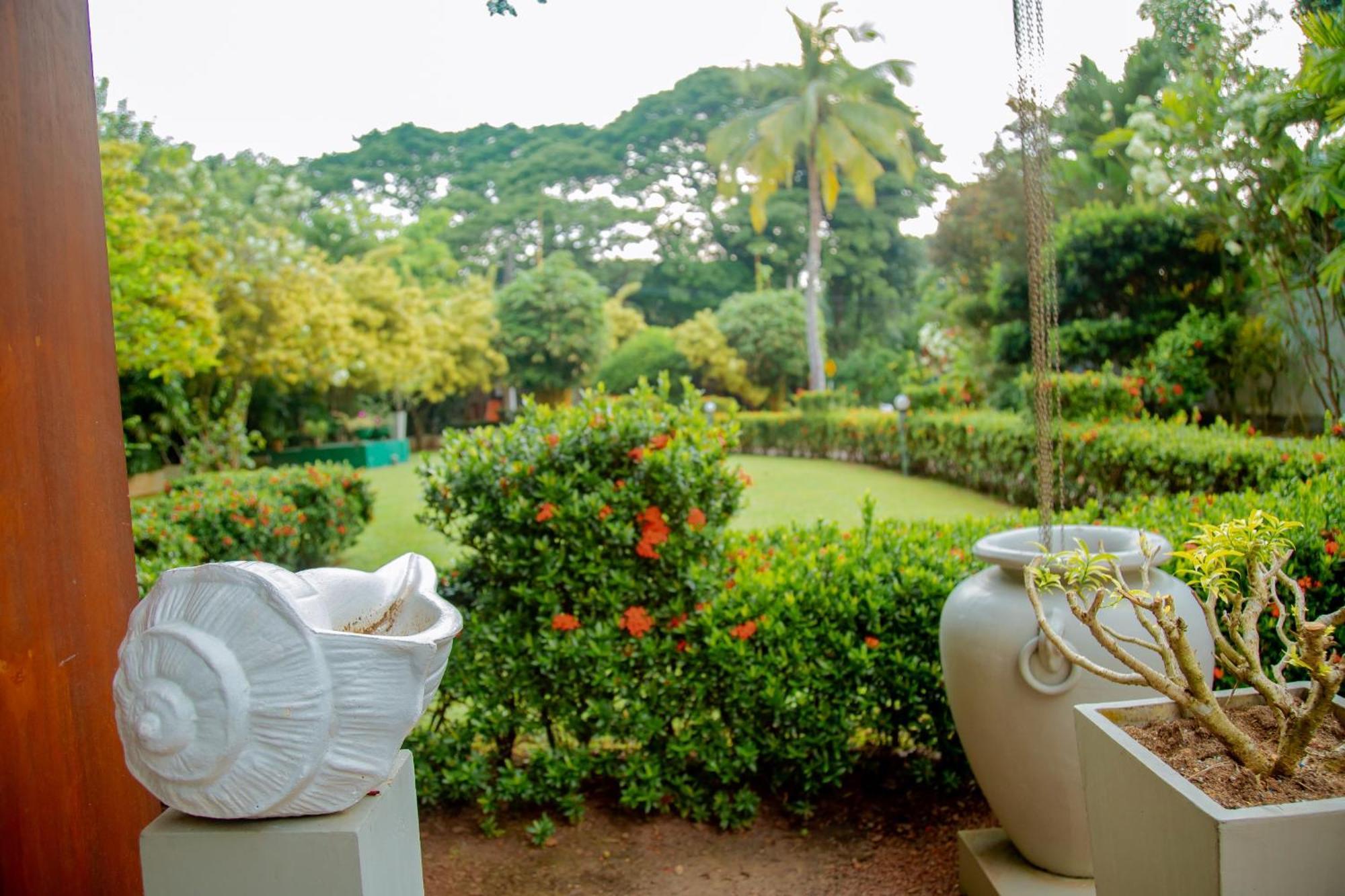 Rockery Villa Ayurveda Bentota Exterior foto
