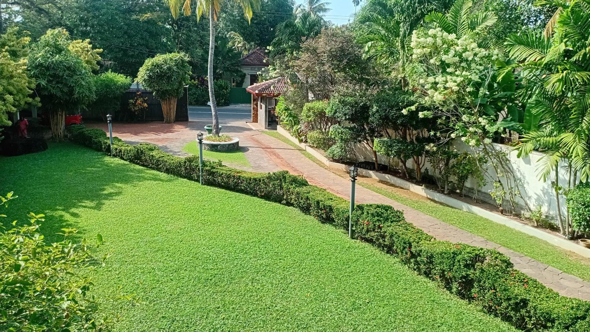 Rockery Villa Ayurveda Bentota Exterior foto